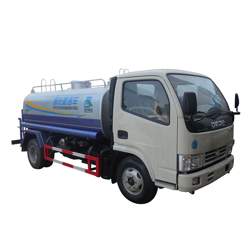 Camion-citerne à eau Dongfeng 4000 litres